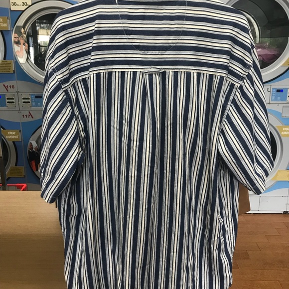 Men’s Coliseum World Explorer Short Sleeve Shirt - Picture 6 of 7